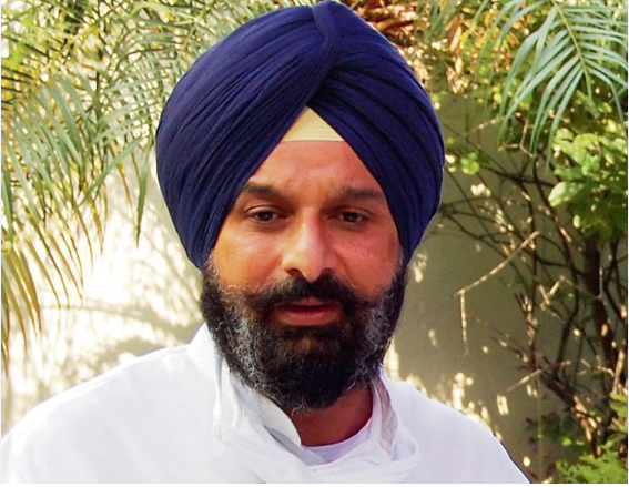 &lsquo;ਪੰਜਾਬ &lsquo;ਚ 2,000 ਕਰੋੜ ਰੁਪਏ ਦੇ ਮਾਈਨਿੰਗ ਮਾਫੀਆ ਘੁਟਾਲੇ ਦਾ ਪਰਦਾਫਾਸ਼&rsquo; ; ਮਜੀਠੀਆ ਨੇ &lsquo;ਆਪ&rsquo; &lsquo;ਤੇ ਲਾਏ ਦੋਸ਼