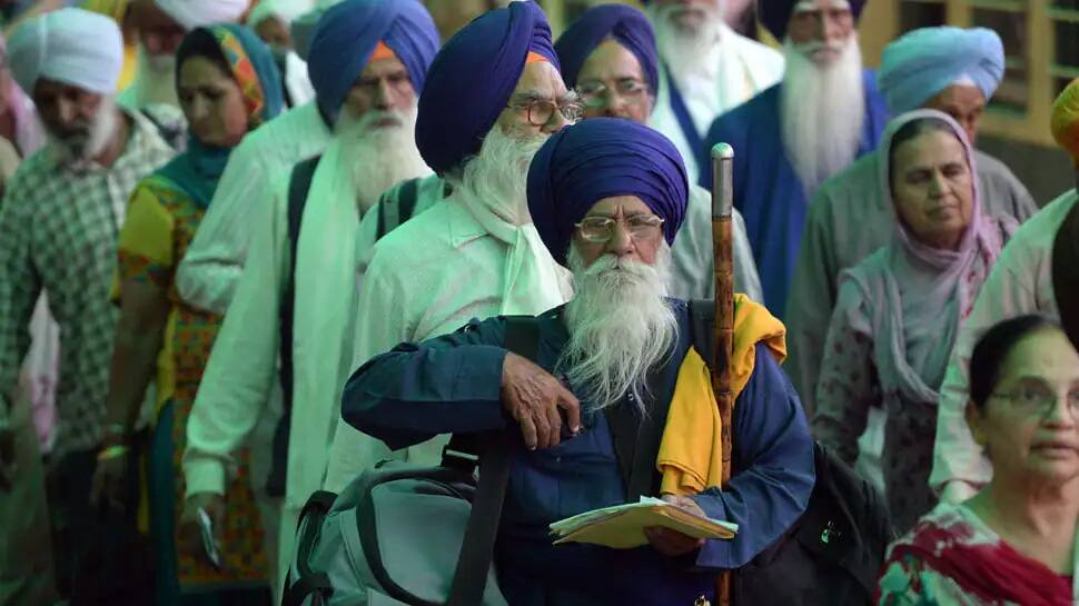 ਪ੍ਰਕਾਸ਼ ਪੁਰਬ ਸਬੰਧੀ 4 ਨਵੰਬਰ ਨੂੰ ਪਾਕਿ ਰਵਾਨਾ ਹੋਵੇਗਾ ਸਿੱਖ ਸ਼ਰਧਾਲੂਆਂ ਦਾ ਜਥਾ