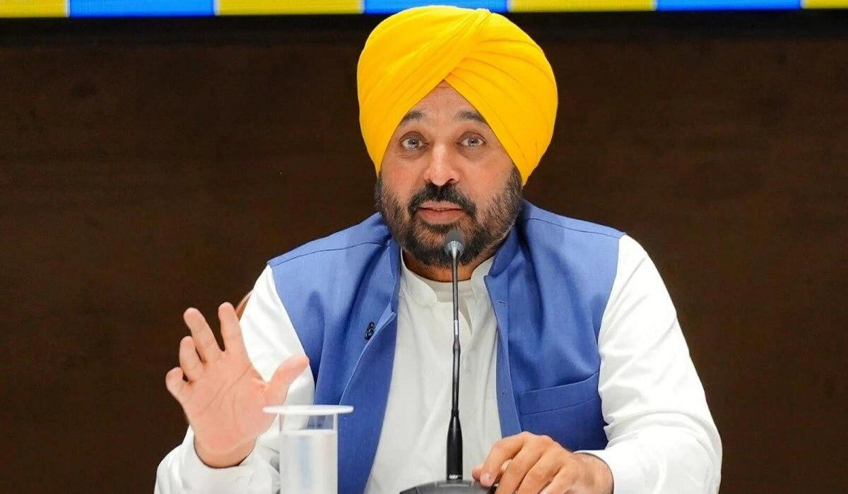 CM Mann ਦਾ ਵੱਡਾ ਐਲਾਨ, ਸੂਬੇ ਦੀਆਂ ਔਰਤਾਂ ਨੂੰ ਹਰ ਮਹੀਨੇ ਮਿਲੇਗਾ 1000/-