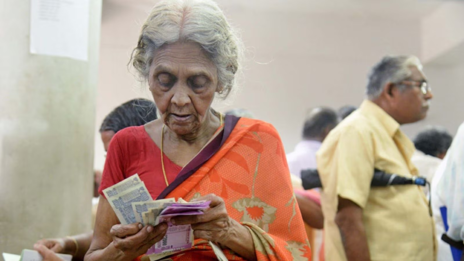 Pension Big Update: ਰਿਟਾਇਰਮੈਂਟ ਤੋਂ ਬਾਅਦ ਪੈਨਸ਼ਨ &lsquo;ਚ ਨਹੀਂ ਹੋਵੇਗੀ ਕਟੌਤੀ, ਕੇਂਦਰ ਸਰਕਾਰ ਵੱਲੋਂ ਸਪੱਸ਼ਟੀਕਰਨ ਜਾਰੀ