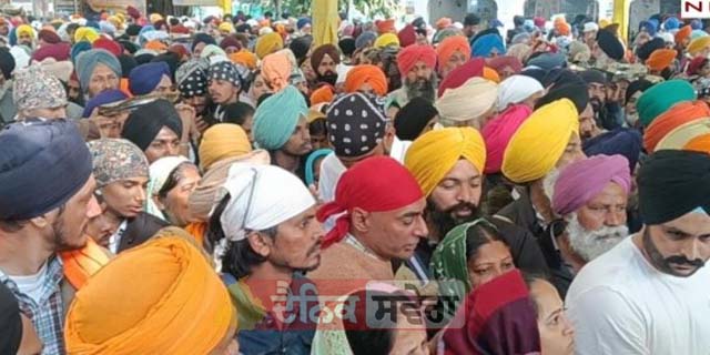 ਸ਼੍ਰੀ ਅਨੰਦਪੁਰ ਸਾਹਿਬ ਵਿਖੇ ਸ਼ਹੀਦੀ ਸ਼ਤਾਬਦੀ ਸਮਾਗਮ &lsquo;ਚ ਸਵੇਰ ਤੋਂ ਵੱਡੀ ਗਿਣਤੀ &lsquo;ਚ ਨਤਮਸਤਕ ਹੋ ਰਹੀ ਸੰਗਤ
