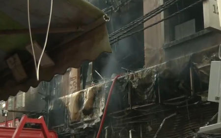 BREAKING : Terrible Fire in Delhi 3 ਬੱਚਿਆਂ ਸਮੇਤ 7 ਦੀ ਮੌਤ, ਮੌਕੇ ਤੇ 30 ਫਾਇਰ ਟੈਂਡਰਾਂ ਦੀਆ ਗੱਡੀਆਂ ਰਾਹਤ ਕਾਰਜ ਜਾਰੀ