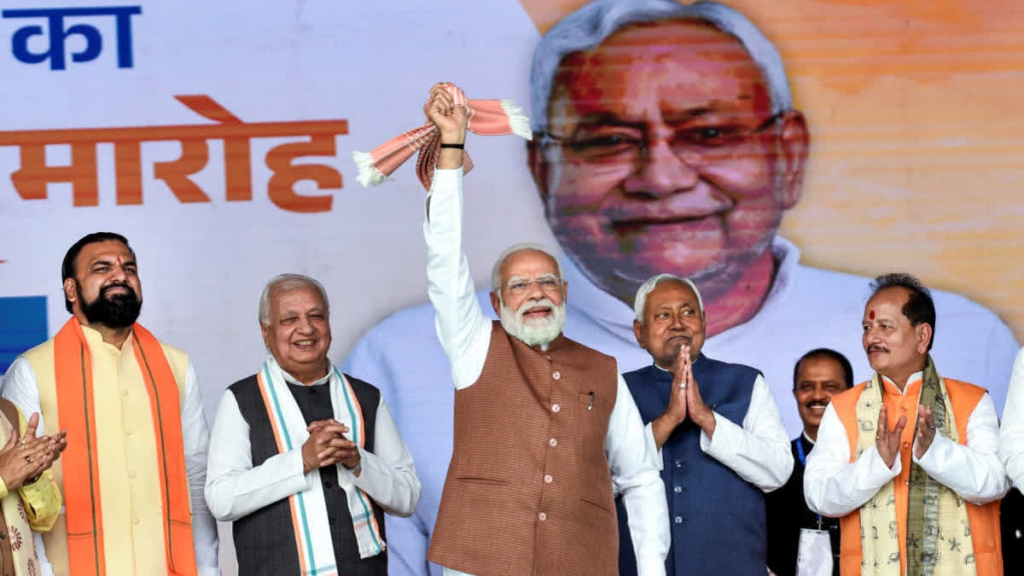 Bihar Cabinet Expansion: Big political ceremony today at Gandhi Maidan in Patna, more than 25 leaders can become ministers, what is the '50-50' formula?
