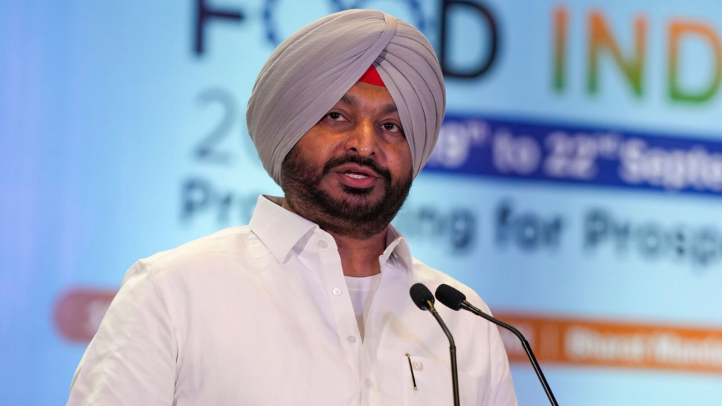 Ravneet Singh Bittu apologizes to SC community, says - my words were not right