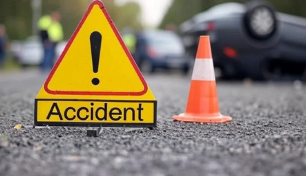Madhya Pradesh Road Accident: 6 Devotees Killed, Over 40 Injured in Tractor-Trolley Overturn