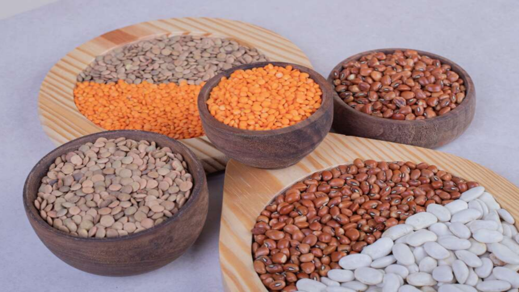 Is it right or wrong to eat lentils at night? Ayurveda reveals the real truth about digestion, sleep and health