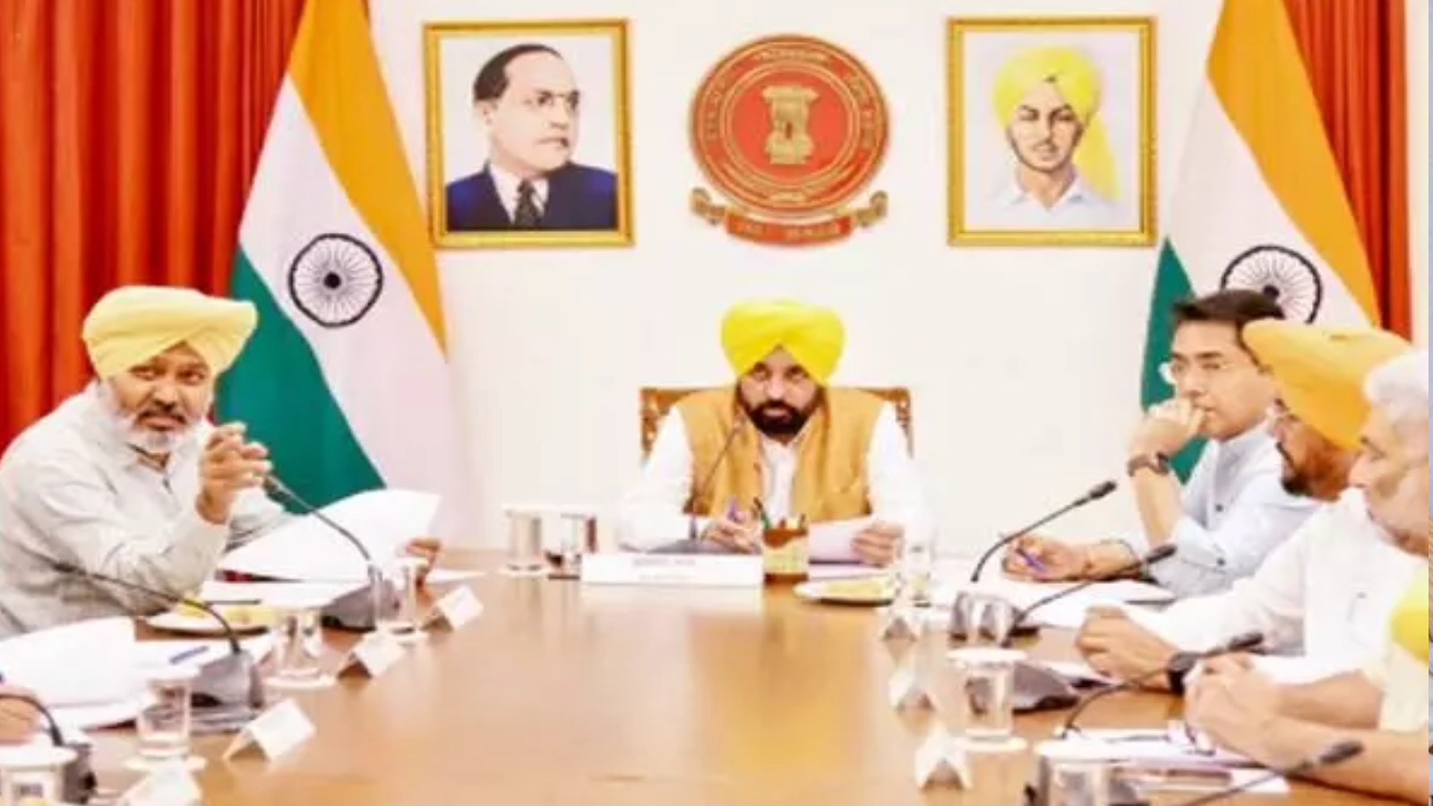 ਪੰਜਾਬ ਸਰਕਾਰ ਦਾ ਵੱਡਾ ਫੈਸਲਾ: ਆਊਟਸੋਰਸ ਅਤੇ ਕੱਚੇ ਮੁਲਾਜ਼ਮਾਂ ਲਈ ਨਵੀਂ ਨੀਤੀ ਦਾ ਐਲਾਨ