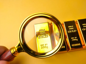 Fake doctor traps jeweler, robs gold worth Rs 1.5 crore; Three arrested, mastermind absconding