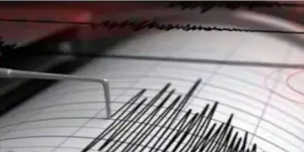 5.5 magnitude earthquake hits Afghanistan, tremors felt late at night