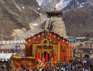 Impact on Kedarnath Yatra!! Road closed due to landslide, teams deployed, administration on high alert