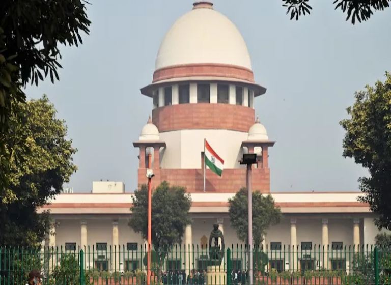 Mere swearing is not obscenity, Supreme Court interprets Section 294 of IPC