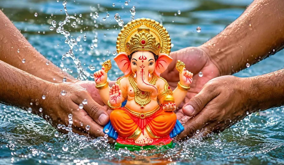 Ganesh Visarjan : ਅੱਜ ਕੀਤਾ ਜਾਵੇਗਾ ਗਣੇਸ਼ ਵਿਸਰਜਨ ; ਜਾਣੋ ਵਿਦਾਈ ਤੋਂ ਪਹਿਲਾਂ ਬੱਪਾ ਦੇ ਕੰਨ &lsquo;ਚ ਕੀ ਕਹਿਣਾ ਚਾਹੀਦਾ ਹੈ ?