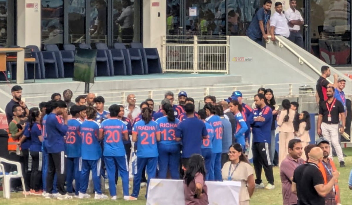 SPORTS : ਮੋਹਸਿਨ ਨਕਵੀ ਤੋਂ ਏਸ਼ੀਆ ਕੱਪ ਟਰਾਫੀ ਨਾ ਲੈਣ &lsquo;ਤੇ ਕੋਚ ਮਜ਼ੂਮਦਾਰ ਦਾ ਵੱਡਾ ਬਿਆਨ ; ਬੋਲੇ &ndash; BCCI ਦਾ ਸਟੈਂਡ