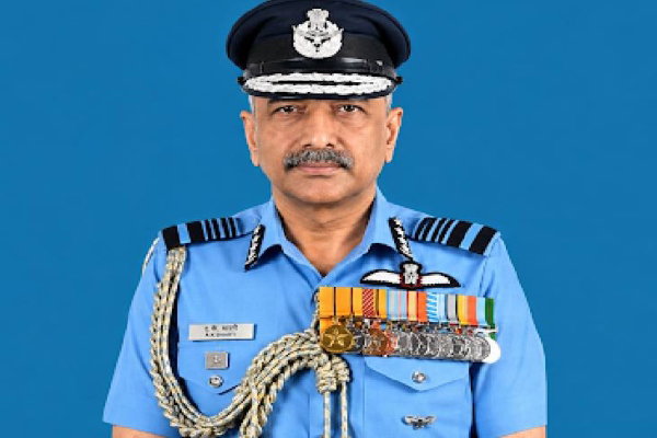 Air Marshal Ashutosh Dixit: 31 ਅਕਤੂਬਰ ਤੋਂ ਏਅਰ ਮਾਰਸ਼ਲ ਆਸ਼ੁਤੋਸ਼ ਦੀਕਸ਼ਿਤ ਸੰਭਾਲਣਗੇ ਵਾਯੂ ਸੈਨਾ ਦੀ ਕਮਾਨ