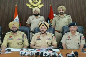 Amritsar Arms Network: ਖਾਸਾ ਕੈਂਟ IED ਧਮਾਕੇ ਮਾਮਲੇ ਵਿੱਚ ਜਾਂਚ ਏਜੰਸੀਆਂ ਨੂੰ ਮਿਲੀ ਸਫ਼ਲਤਾ, ਕਥਿਤ ਹਥਿਆਰਾਂ ਅਤੇ ਵਿਸਫੋਟਕਾਂ ਦੇ ਨੈੱਟਵਰਕ ਨਾਲ ਜੁੜੇ 6 ਮੁਲਜ਼ਮ ਗ੍ਰਿਫ਼ਤਾਰ