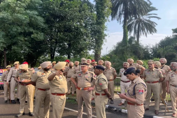 Amritsar Bandh: ਪਰਵਿੰਦਰ ਸਿੰਘ ਝੋਟਾ ਦੇ ਕਤਲ ਦੇ ਵਿਰੋਧ &rsquo;ਚ ਅੰਮ੍ਰਿਤਸਰ ਬੰਦ, ਸ਼ਹਿਰ &rsquo;ਚ ਭਾਰੀ ਪੁਲਿਸ ਬਲ ਤਾਇਨਾਤ