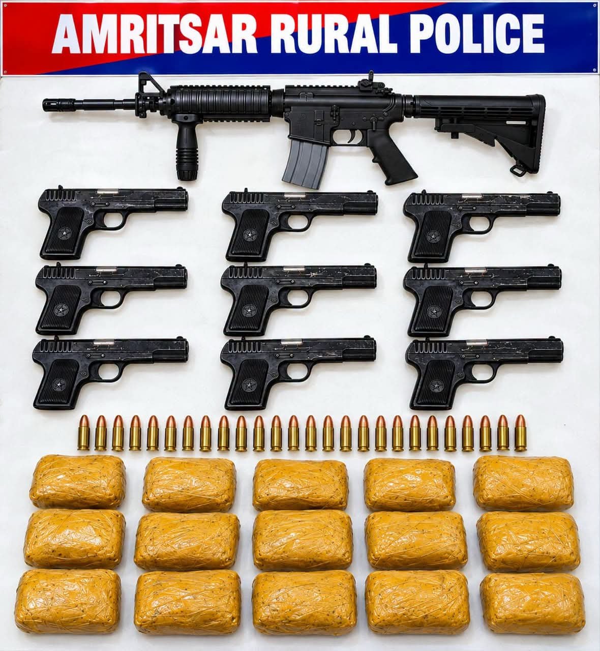 Cross-border smuggling: ਤਸਕਰੀ ਦੇ ਸ਼ੱਕ ਵਿੱਚ ਜਾਂਚ ਤੇਜ਼, 9 ਪਿਸਤੌਲ ਅਤੇ 25 ਕਾਰਤੂਸ ਬਰਾਮਦ ਹੋਣ ਨਾਲ ਮਚੀ ਹਲਚਲ।