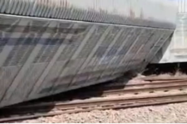 Maruti Suzuki Train Accident: ਮਾਰੂਤੀ ਸੁਜ਼ੂਕੀ ਦੀਆਂ ਕਾਰਾਂ ਲੈ ਕੇ ਜਾ ਰਹੀ ਮਾਲਗੱਡੀ ਦੇ ਕਈ ਡੱਬੇ ਪਟੜੀ ਤੋਂ ਉਤਰੇ