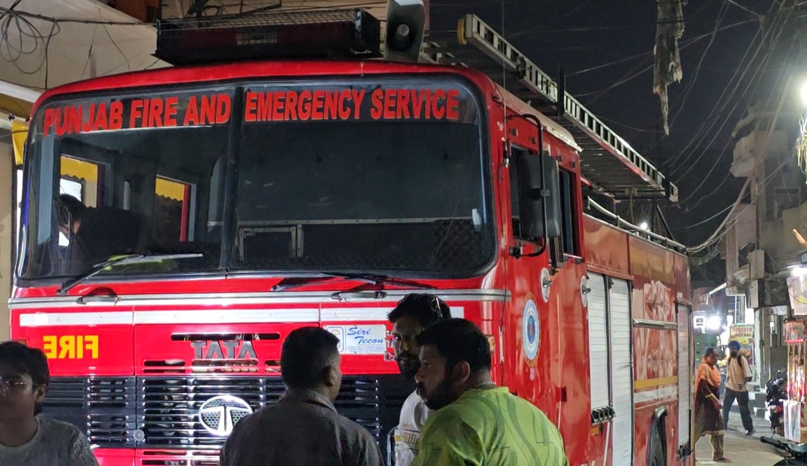Moga House Fire: ਇਨਵਰਟਰ ਵਿੱਚ ਸ਼ਾਰਟ ਸਰਕਿਟ ਕਾਰਨ ਘਰ ਵਿੱਚ ਲੱਗੀ ਭਿਆਨਕ ਅੱਗ, ਕੱਪੜੇ ਅਤੇ ਸਾਮਾਨ ਸੜ ਕੇ ਸੁਆਹ