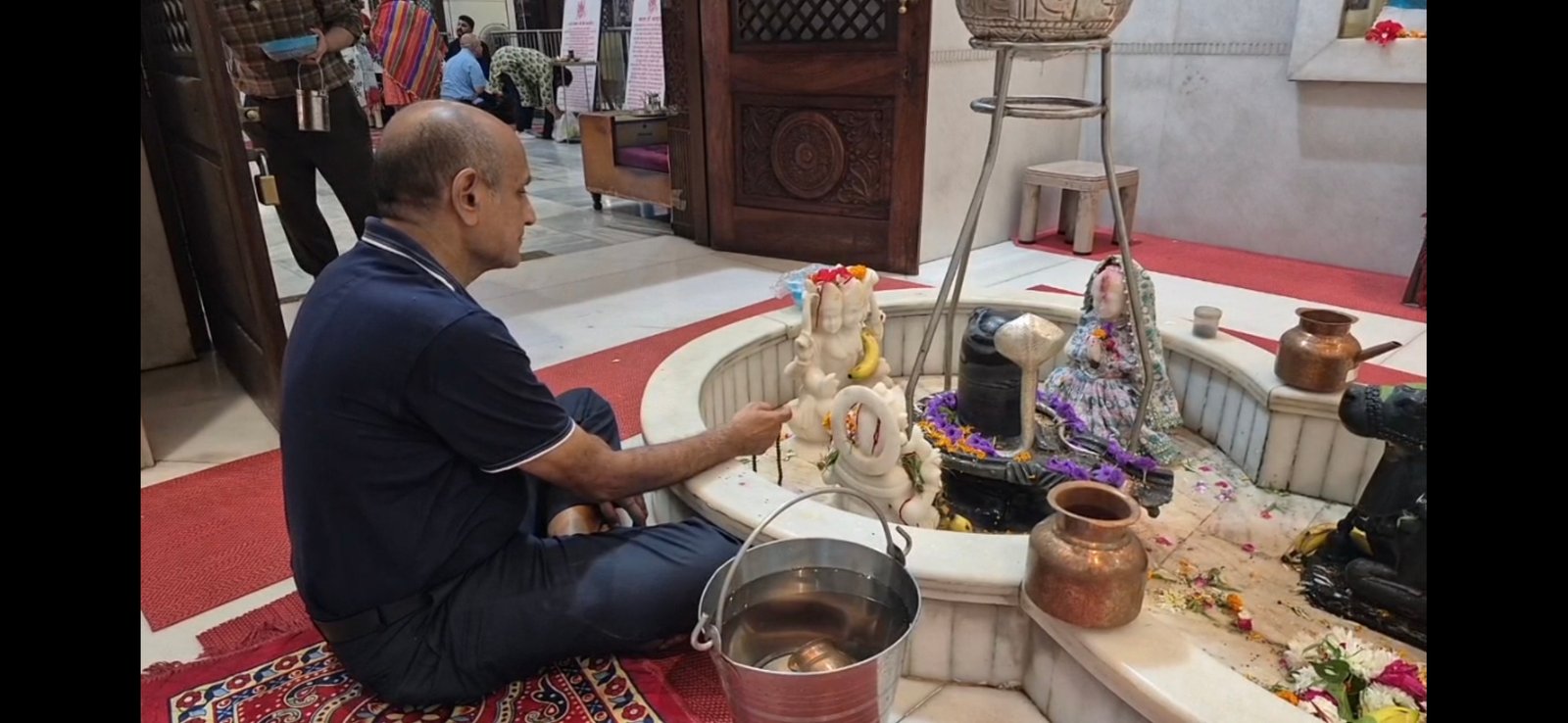 Navratri: ਕੱਲ੍ਹ ਤੋਂ ਸ਼ੁਰੂ ਹੋਣਗੇ ਨਰਾਤੇ, ਲੁਧਿਆਣਾ ਦੇ ਮੰਦਰਾਂ ਵਿੱਚ ਤਿਆਰੀਆਂ ਤੇਜ਼; ਪਹਿਲੇ ਦਿਨ ਮਾਂ ਸ਼ੈਲਪੁਤਰੀ ਦੀ ਹੋਵੇਗੀ ਪੂਜਾ।