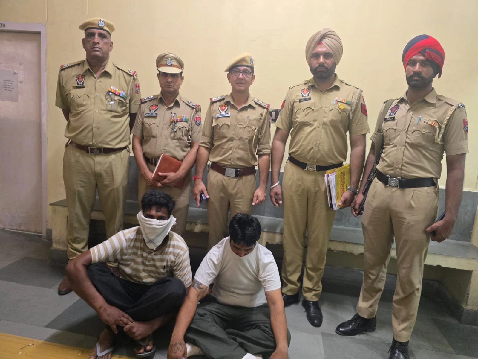 SFJ Arrest: ਰੈੱਡ ਕ੍ਰਾਸ ਭਵਨ &lsquo;ਤੇ ਨਾਅਰੇ ਲਿਖਣ ਦੇ ਦੋਸ਼ ਵਿੱਚ SFJ ਨਾਲ ਜੁੜੇ 2 ਲੋਕ ਗ੍ਰਿਫ਼ਤਾਰ